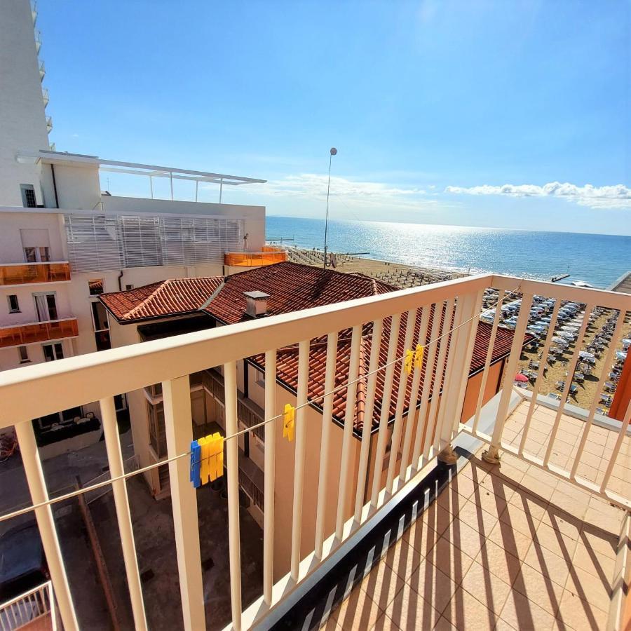 Hotel Ornella Lido di Jesolo Esterno foto