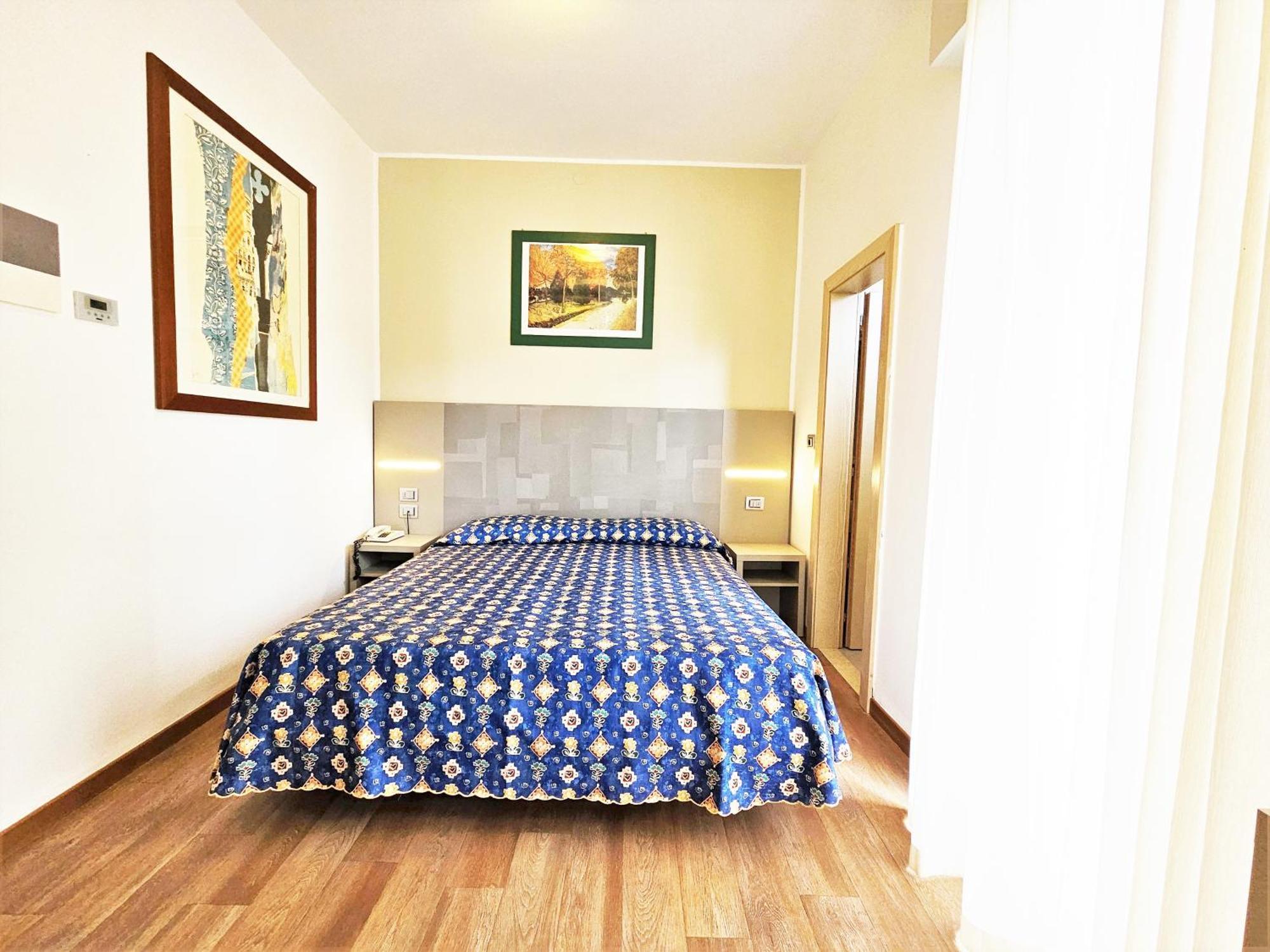 Hotel Ornella Lido di Jesolo Esterno foto
