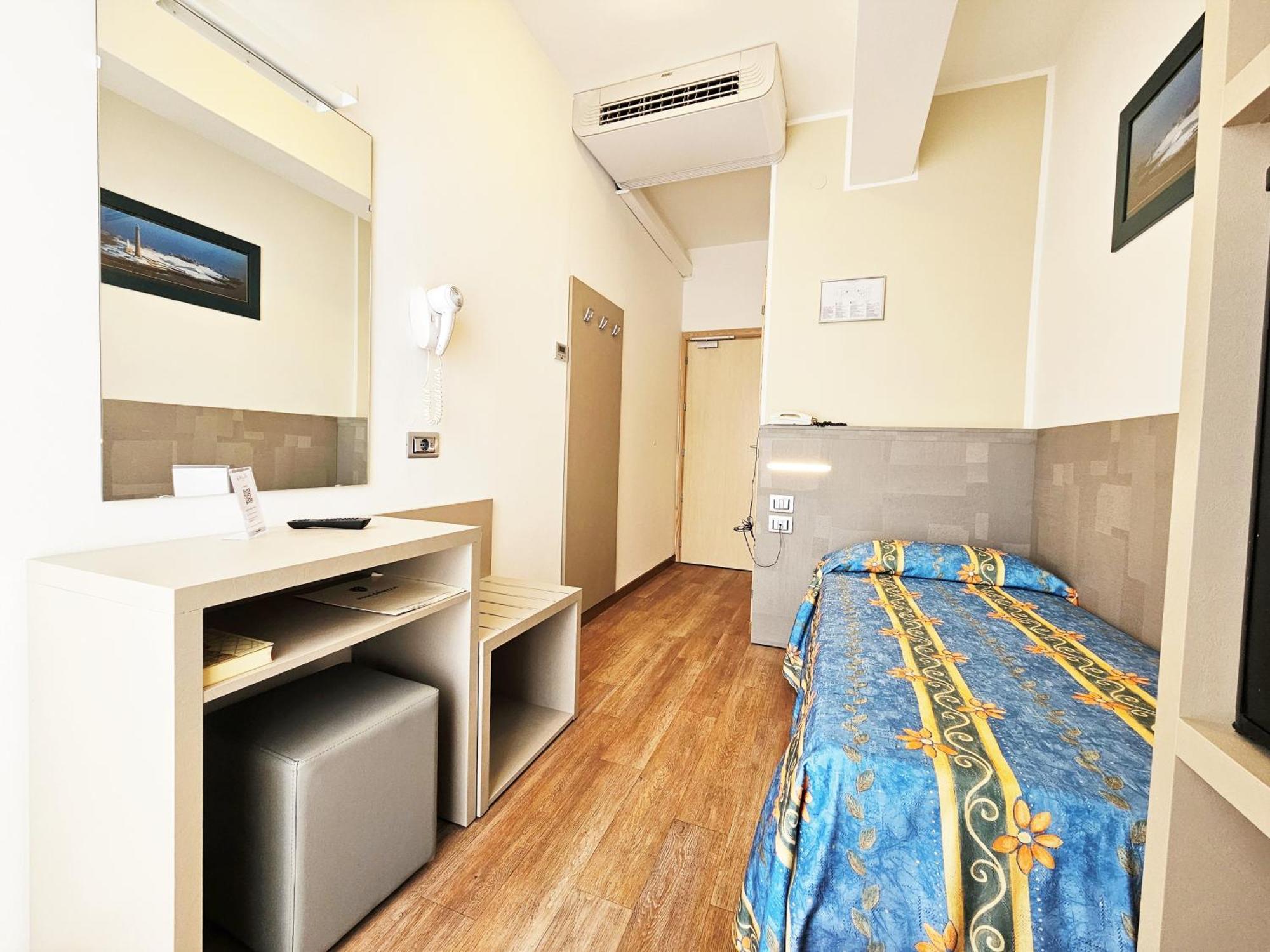 Hotel Ornella Lido di Jesolo Esterno foto