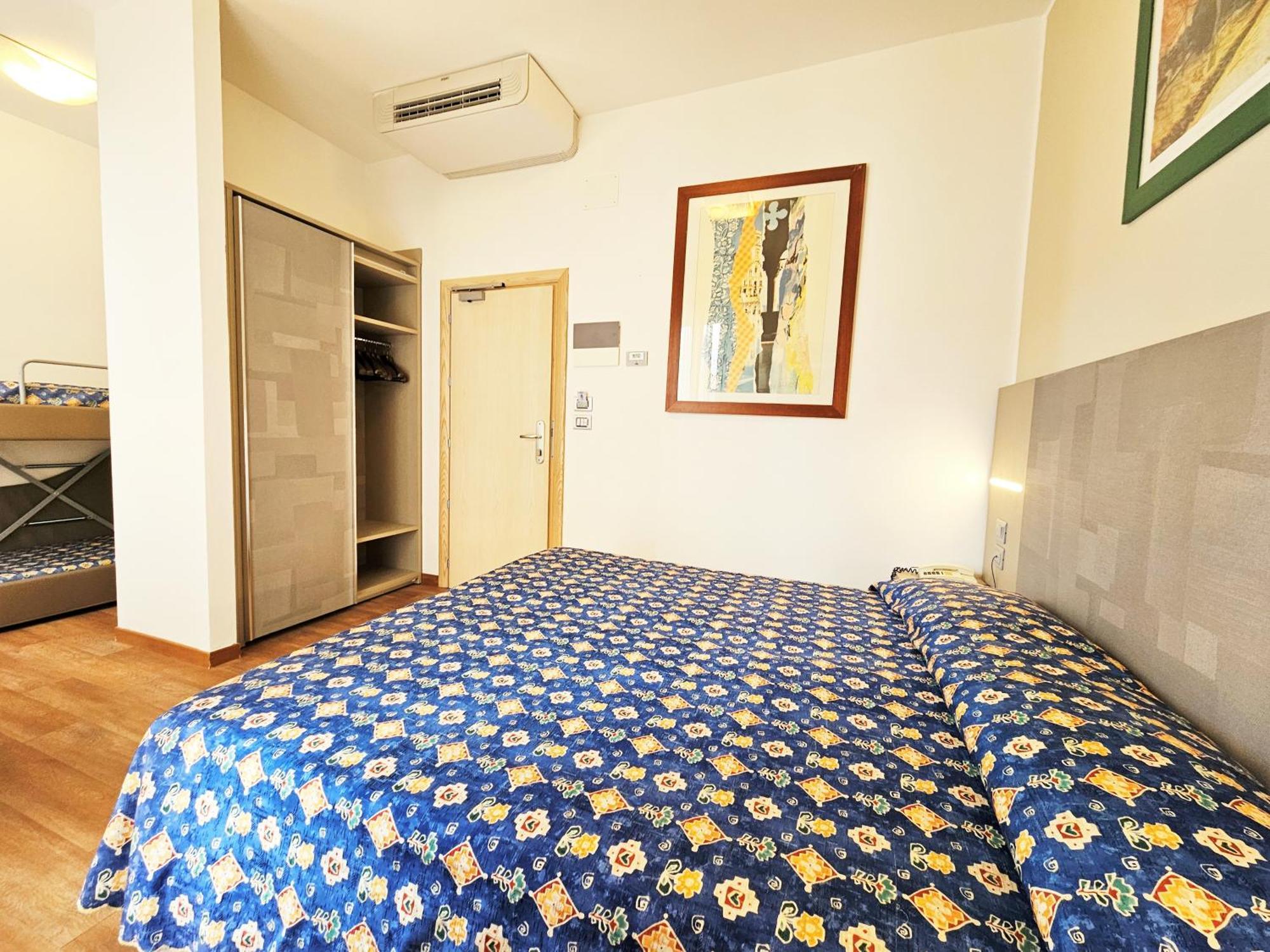 Hotel Ornella Lido di Jesolo Esterno foto