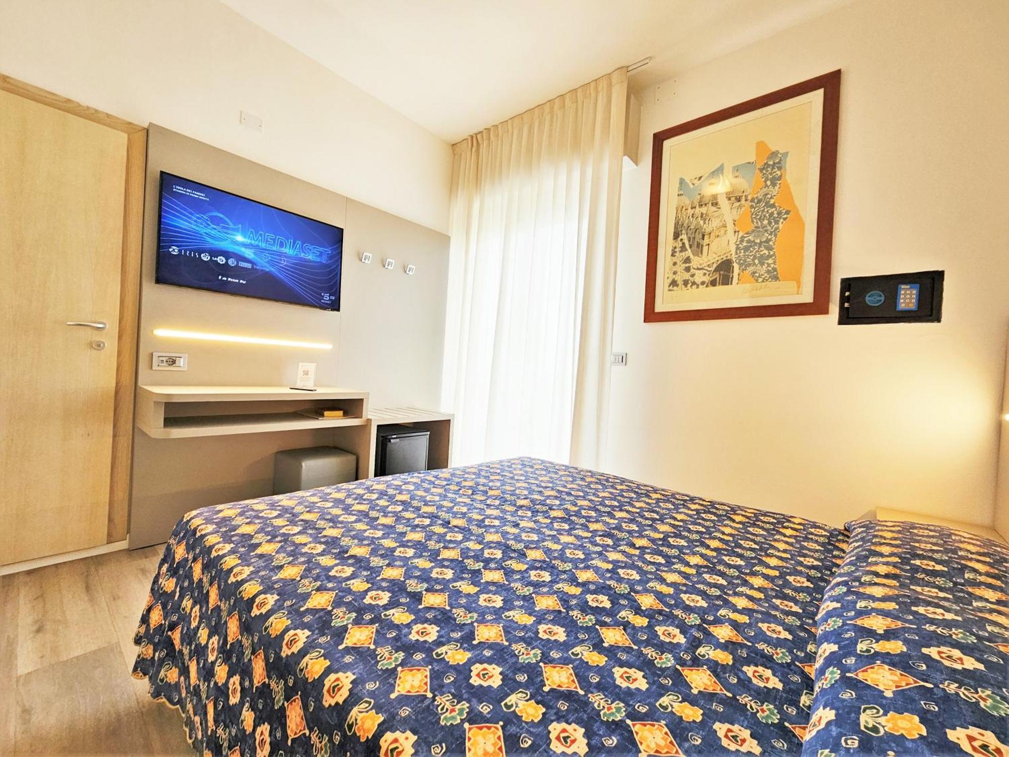 Hotel Ornella Lido di Jesolo Esterno foto