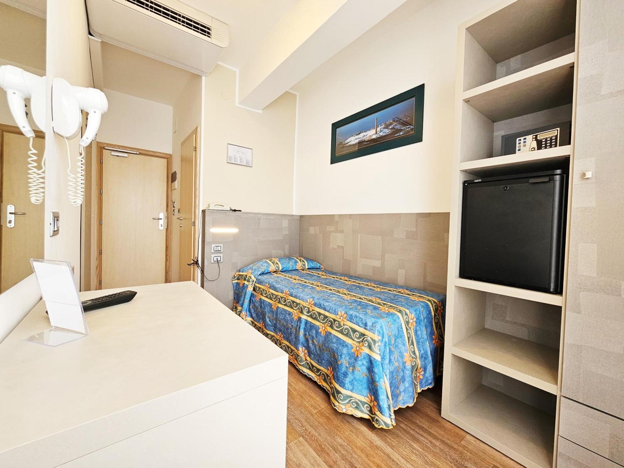 Hotel Ornella Lido di Jesolo Esterno foto